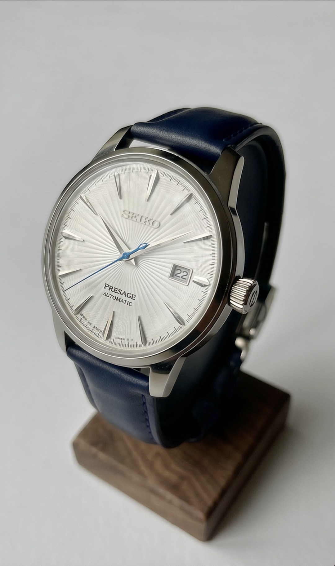 Presage White